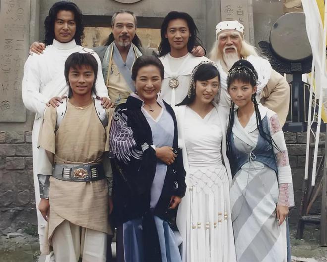 武侠剧金庸剧上榜四部最高分是武侠喜剧开元棋牌app大陆14部豆瓣8分以上(图10) 武侠剧金庸剧上榜四部最高分是武侠喜剧开元棋牌app大陆14部豆瓣8分以上(图10)